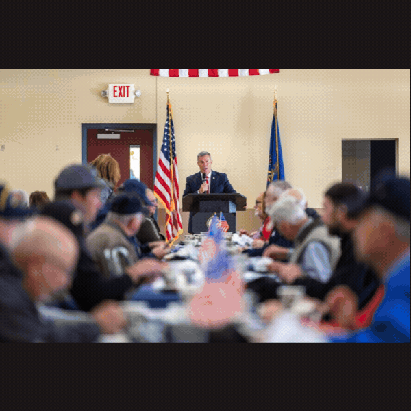 Sen. Rothman greets veterans and guests from across Cumberland, Perry and Northern Dauphin counties during his annual Veterans Appreciation Breakfast in Carlisle.